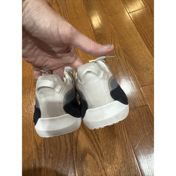 Under Armour HOVR APEX Running Shoes Womens Size 7.5 White Gray - Picture 7 of 8